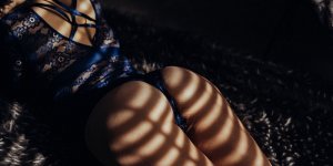 Cansu erotic massage in Chantilly